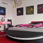 Sky-romantic-room *