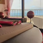 Sky-romantic-room